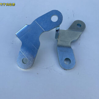 Soporte Estribo Pasajero Bajo Escape Trasero Derecho(Zincado)