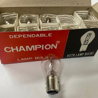 Caja de Bombillas foco 2 filamentos 6V 35W/ 35W marca Champion