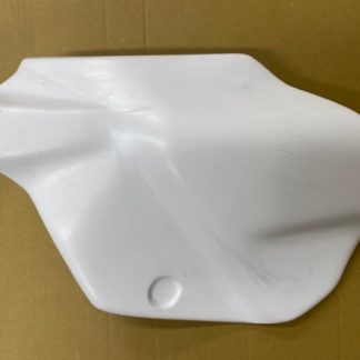 Tapa lateral izquierda fibra Bultaco Frontera MK-11 A (blanca)