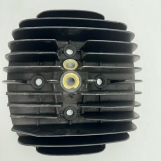 Culata montesa cota-172 con 4 taladros y descompresor