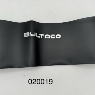 Banda de logo grabado (BULTACO) en el asiento