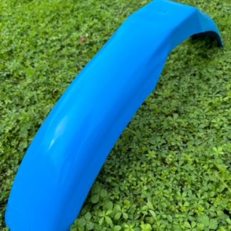 Guardabarros delantero de plastico sin marca tipo Fortplas de enduro Bultaco; Montesa; Ossa; Puch